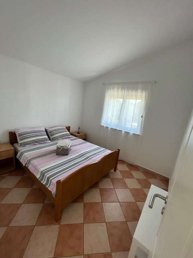 Apartments Duda วีร์ ภายนอก รูปภาพ